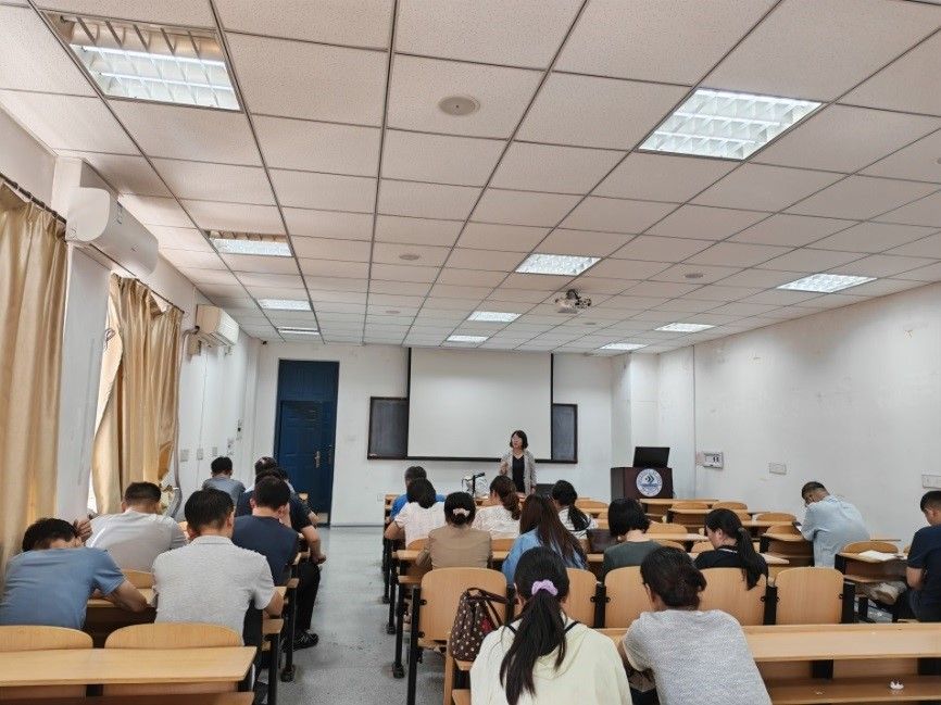 复合材料与工程专业召开基层教学组织教研会议