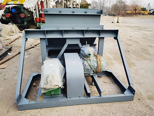 K3往复式给煤机的安装及使用