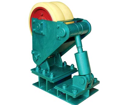 双排液压滚轮罐耳